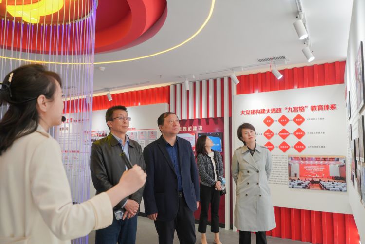 校校合作 共同發(fā)展——我校赴寶雞職業(yè)技術(shù)學(xué)院交流考察(圖2)