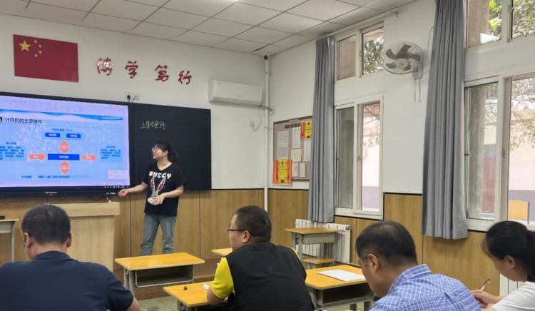 西安市衛(wèi)生學(xué)校教務(wù)科組織教師試講活動(dòng)(圖4)