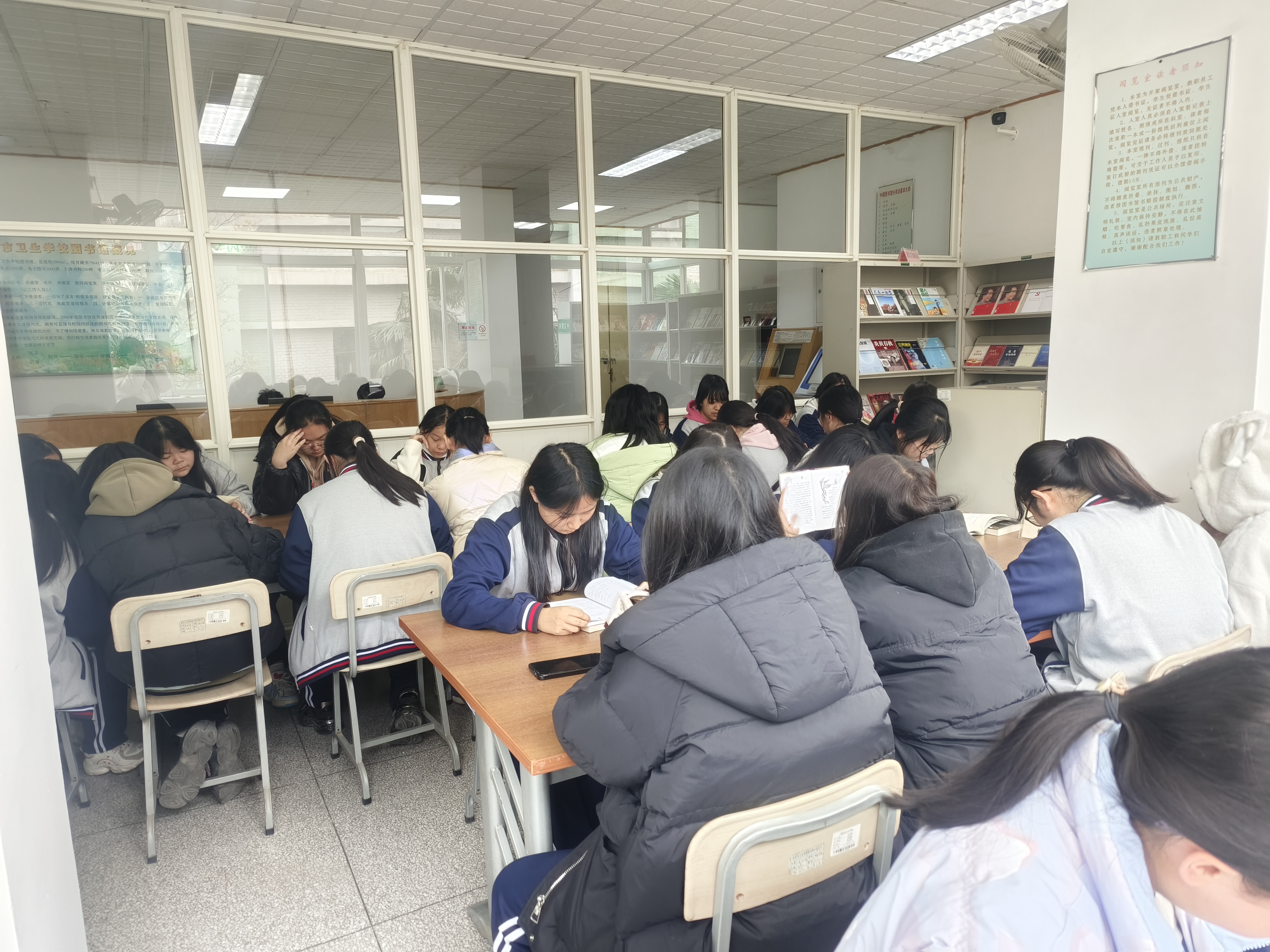 一年級學生入館培訓順利舉辦(圖3)