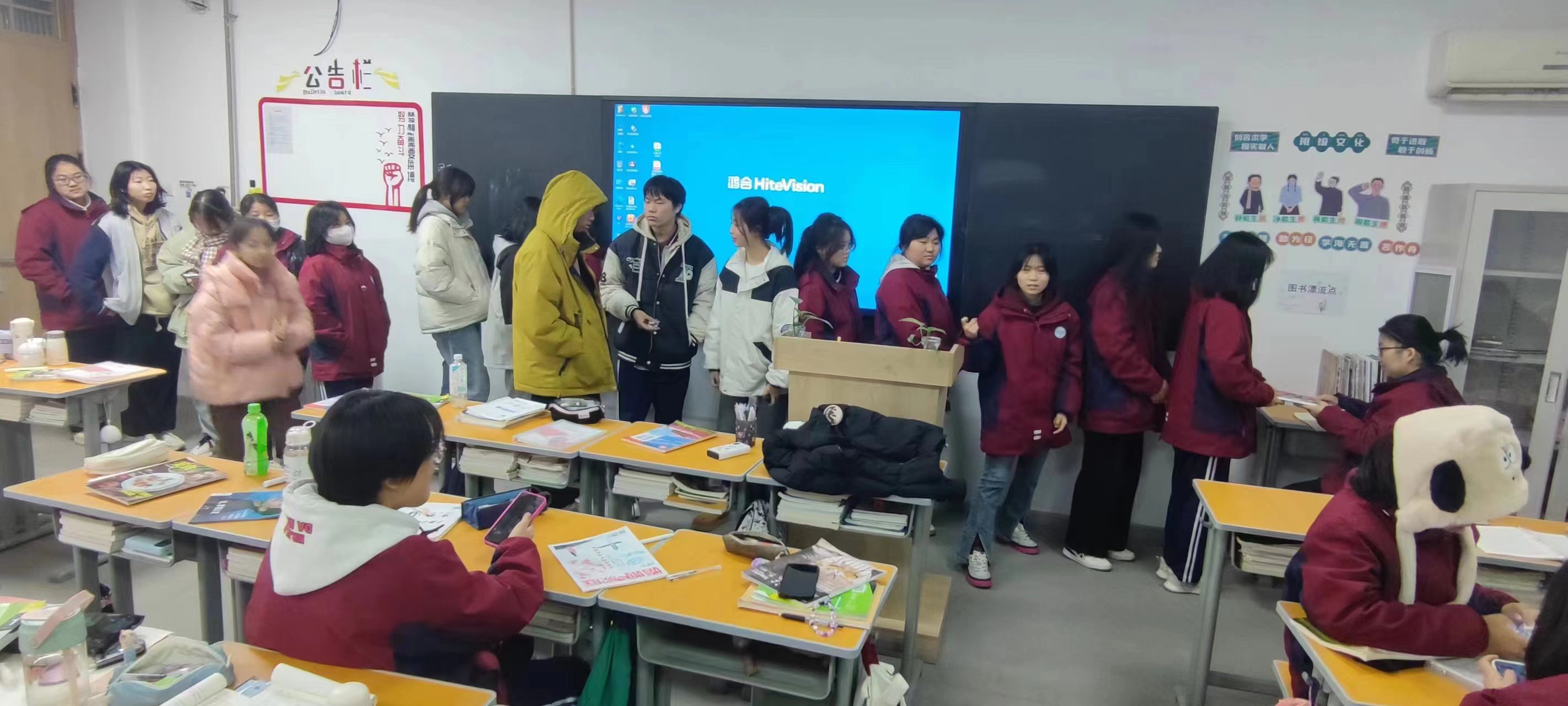 市衛(wèi)校積極開展2023級(jí)新生“圖書漂流”活動(dòng)(圖3)
