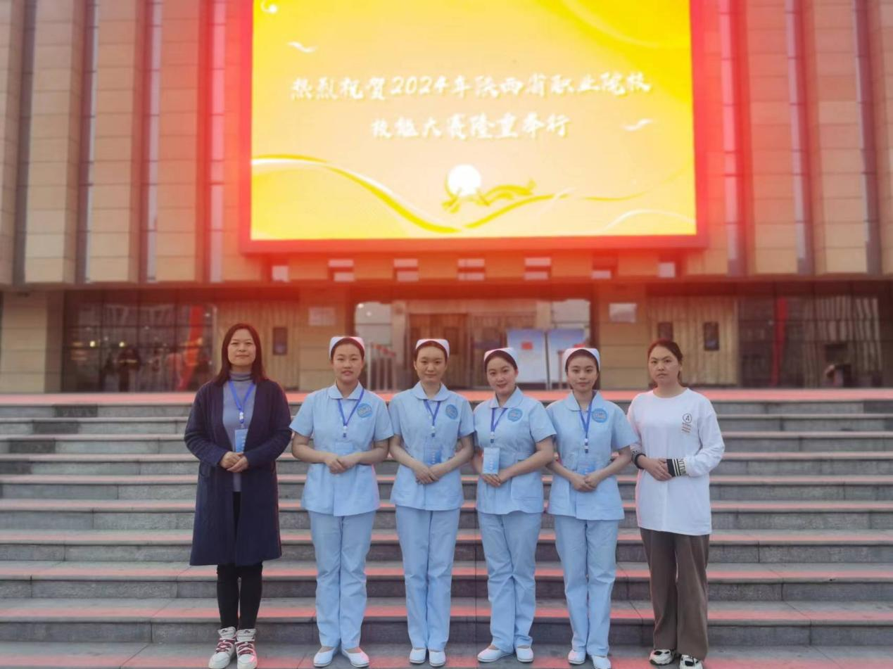 以“技”展風(fēng)采 以“賽”促成長(zhǎng)——我校選手2024年陜西省職業(yè)院校技能大賽再獲佳績(jī)！(圖3)