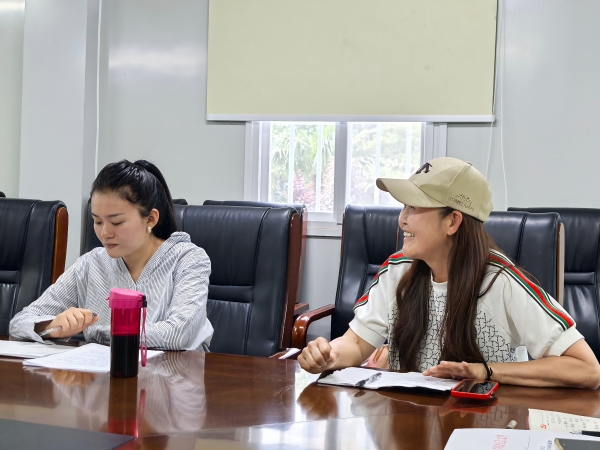 堅守育人初心  抓實育人責任——西安市衛(wèi)生學校召開2025年度思政教育工作座談會(圖3)